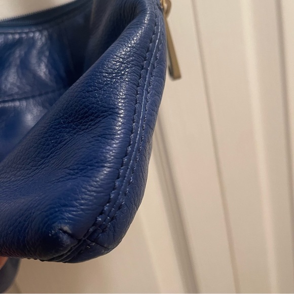 Fossil crossbody blue colour - Picture 5 of 16